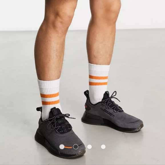 Adidas NMD_R1 V3 SHOES Dark Gray Black Men's Size 8.5 - Picture 3 of 12